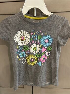 bcg Gray Short Sleeve Tee with Colorful Floral Heart Graphic